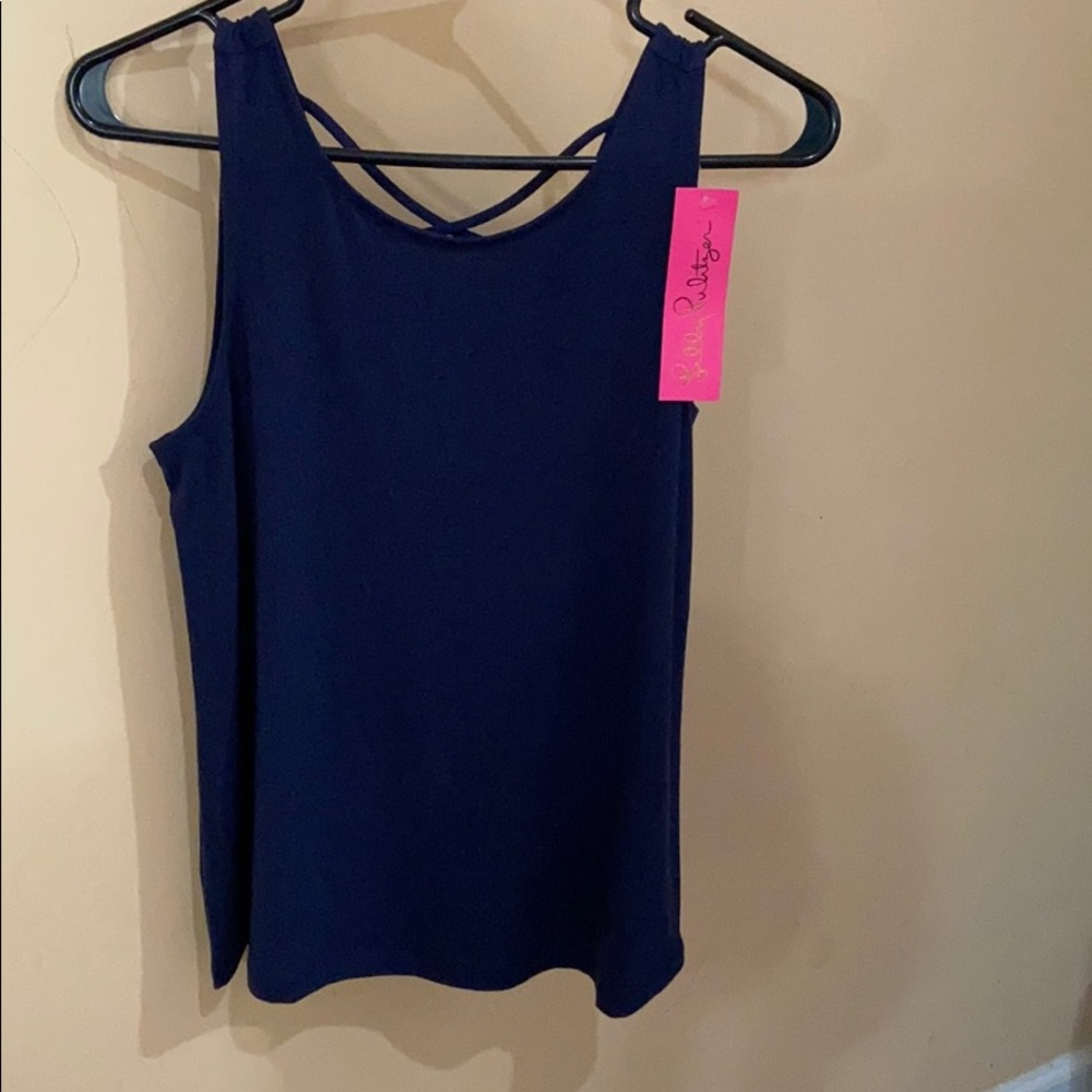 Very cute top!